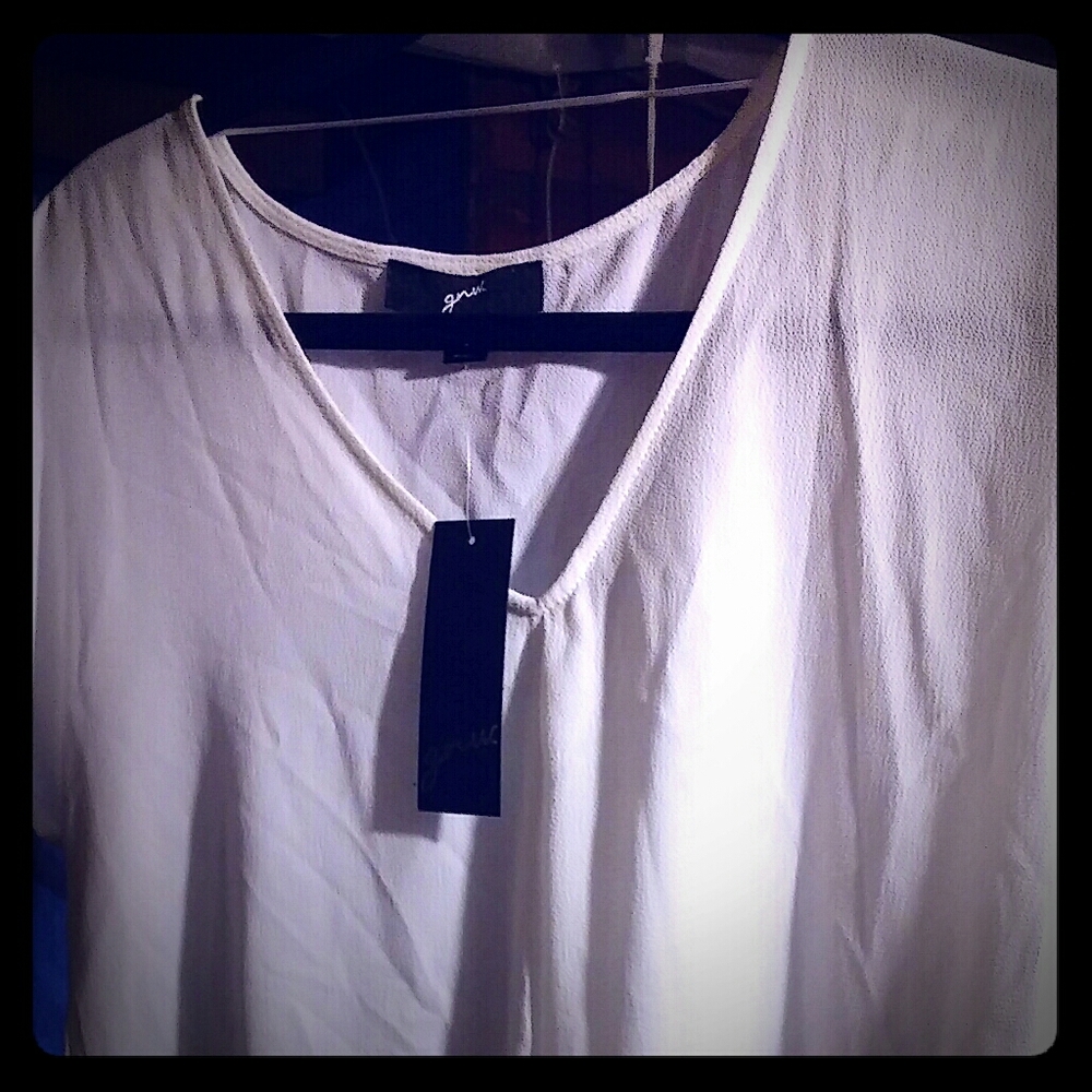 New Gnw white blouse
